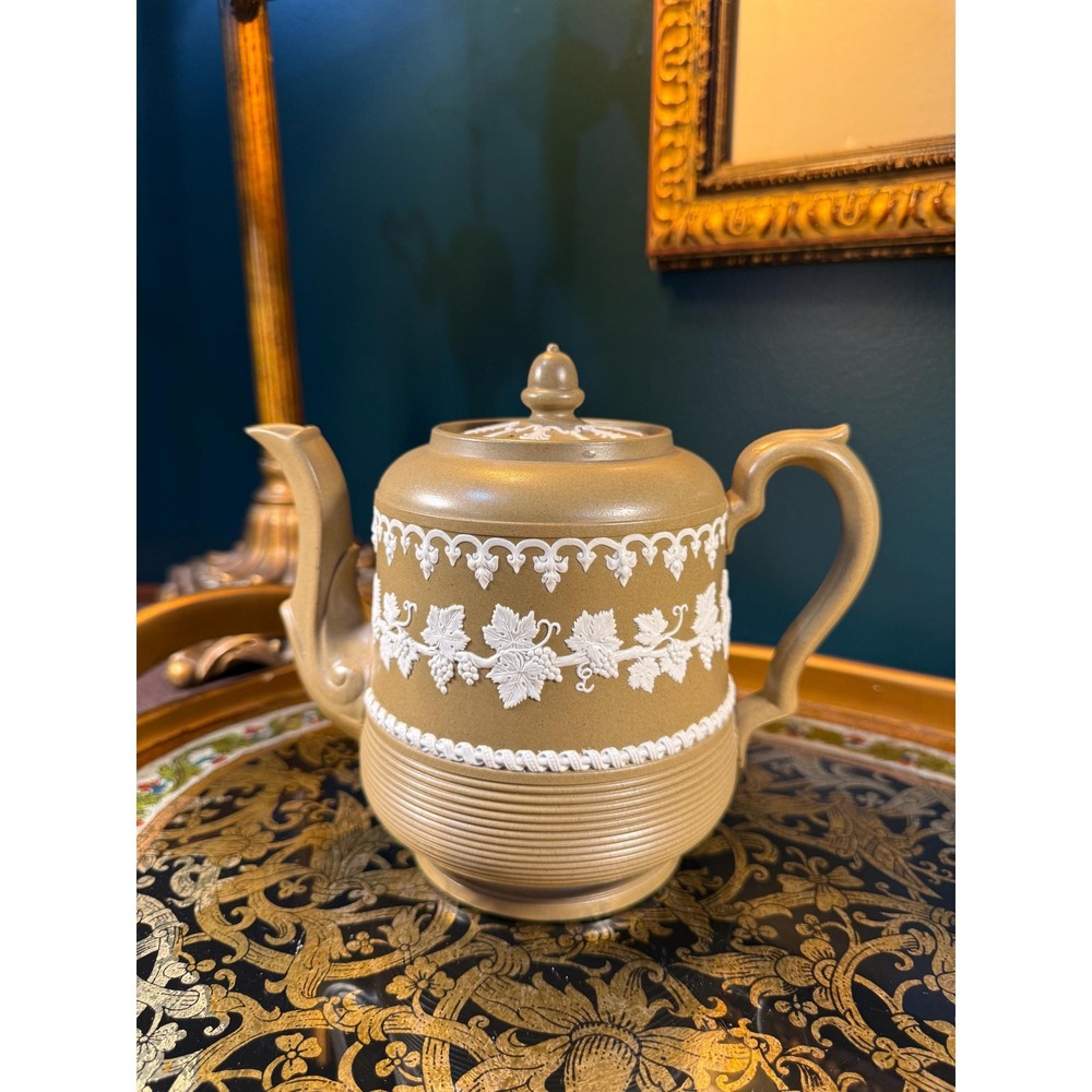 Antique Ridgway Dublin 1442 Coffee Pot – Brown Jasperware‎ with White Relief